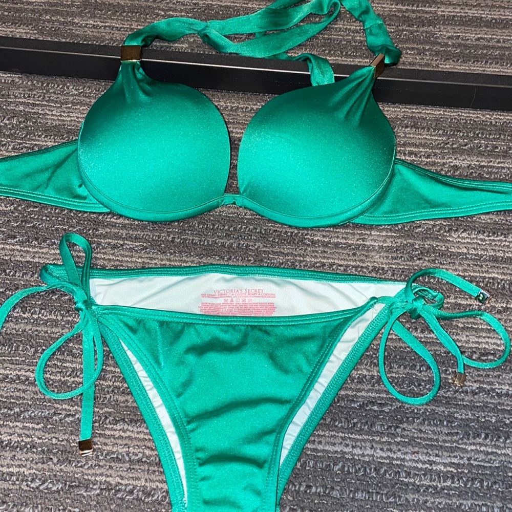 Victoria's Secret push up bikini set